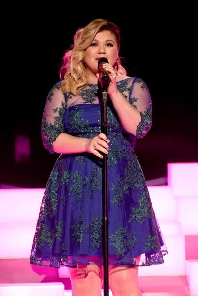 Kelly Clarkson lamentó la muerte de B.B. King y reconoció la
