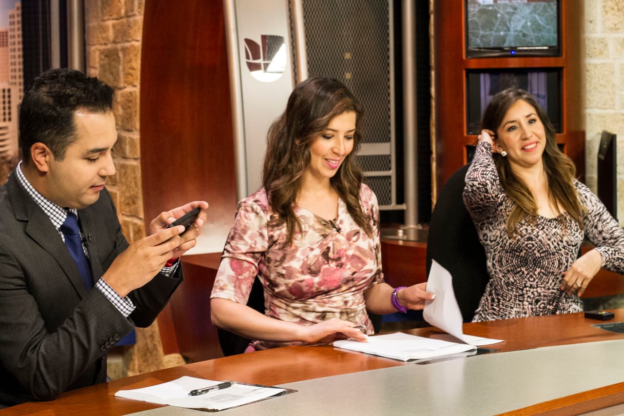 David Ríos captó lo que pasa detrás de bambalinas en Univision Austin.