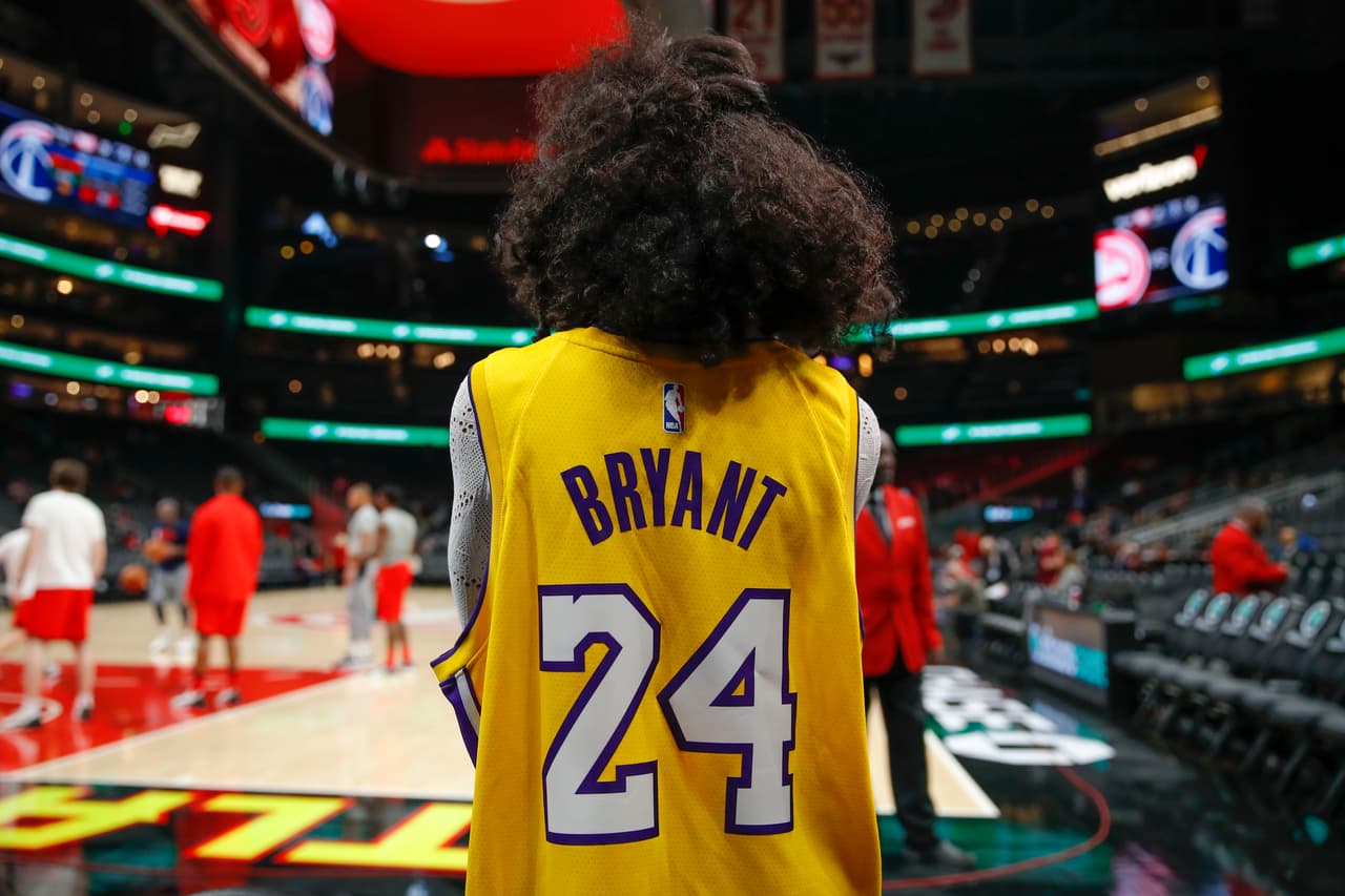 En el juego entre Wizards y Hawks la gente portó su jersey.