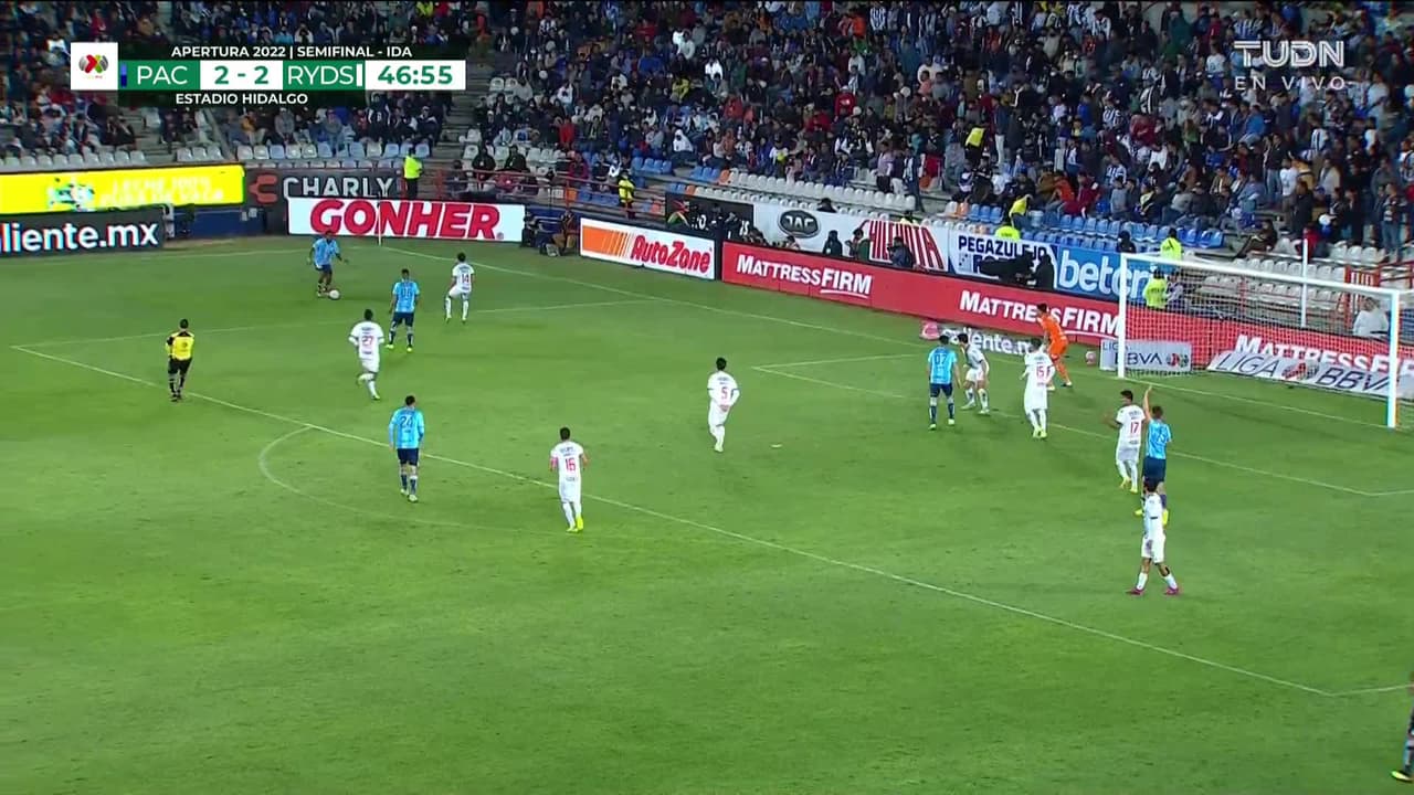 ¡GOL!  anota para Pachuca. Paulino