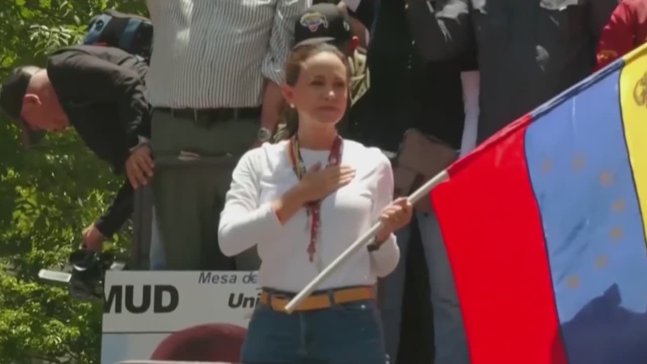 María Corina Machado pide salir a las calles para exigir elecciones en 2027: Analista revisa el impacto al llamado