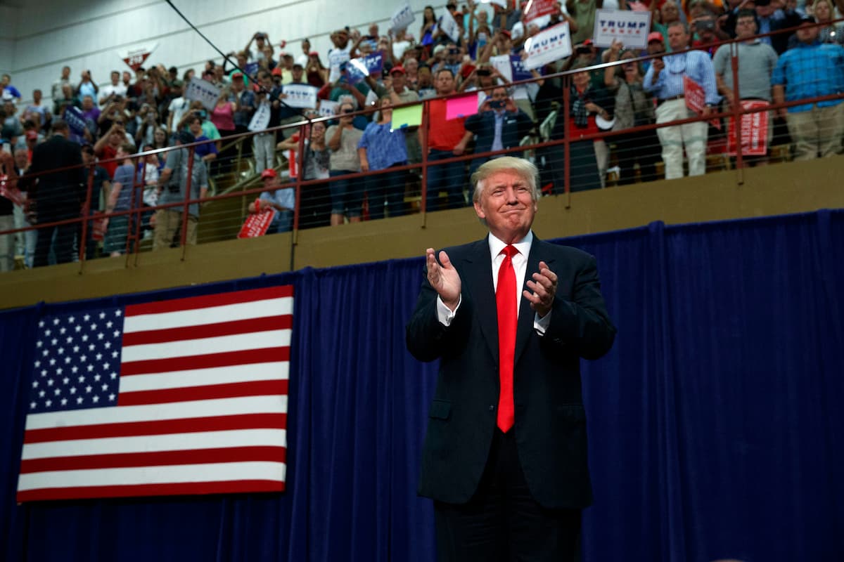 Acto de campaña de Trump en Ashville, Carolina del Norte