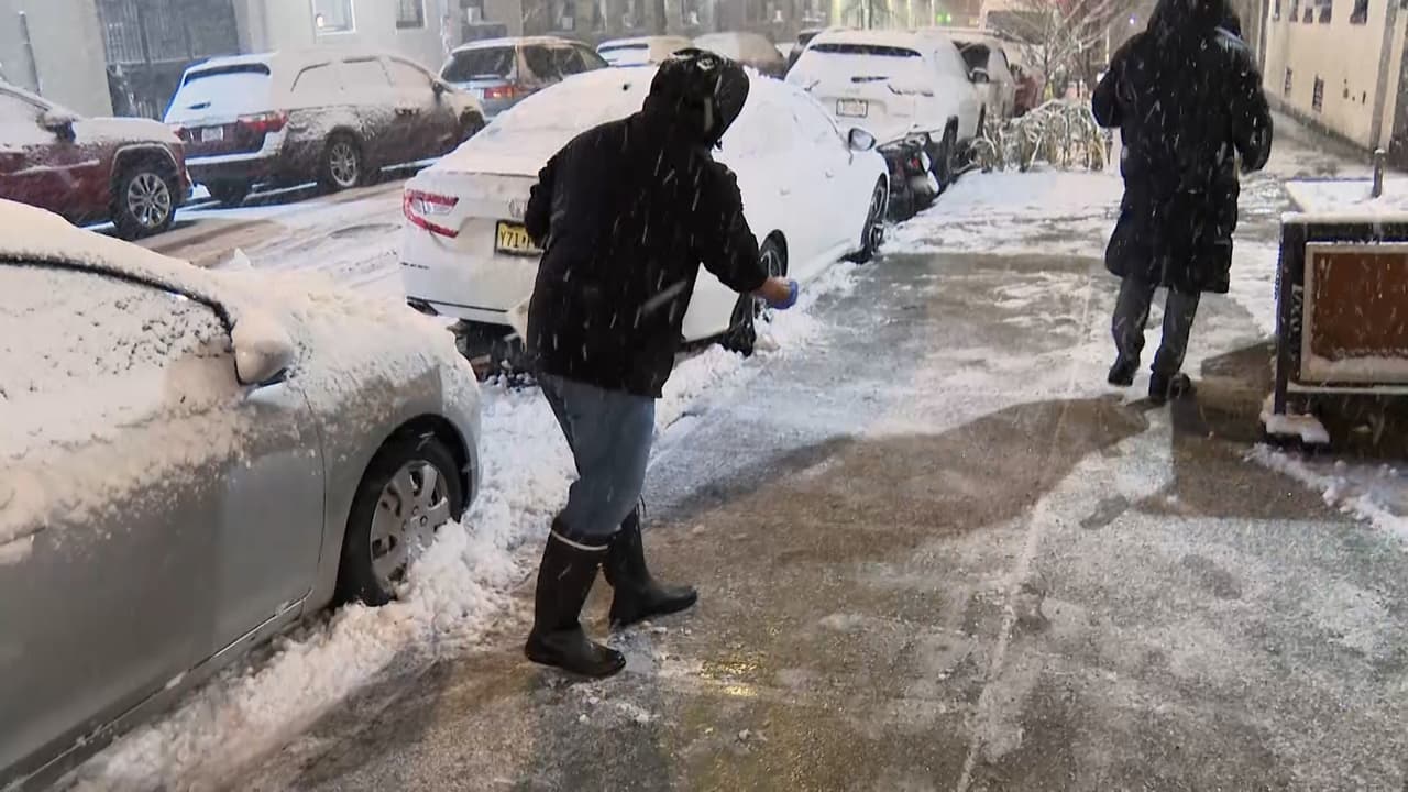 En Nueva Jersey estos fueron los acumulados más importantes:
<br>
<br>Condado de Bergen 5.9"
<br>Condado de Essex 5.0"
<br>
<br>
<b>Ciudades</b>:
<br>
<br>West NY 3.1"
<br>Hoboken 3.0"
<br>Jersey City 2.5"
<br>Passaic 4.8"
<br>Elizabeth 3.7"
<br>Newark 2.4"