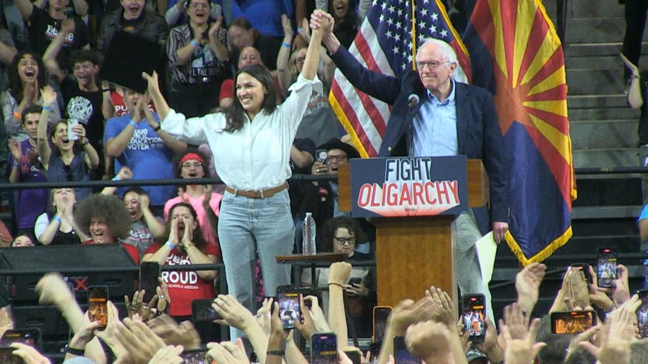 Al igual que lo hicieron recientemente en Tempe, Arizona, Sanders y 
<b><a href="https://www.univision.com/noticias/elecciones-en-estados-unidos-2024/aoc-votantes-trump-eleccion-presidencia-congreso" target="_blank">la congresista Alexandria Ocasio Cortez</a></b> llegaron este sábado a Los Ángeles, como parte de 
<b>la gira, llamada 'Fighting Oligarchy'</b> (Lucha contra la oligarquía), a través de la cual insisten en recordar al pueblo que el poder, las decisiones, no pueden estar 
<b>en manos de solo unos pocos adinerados</b>.