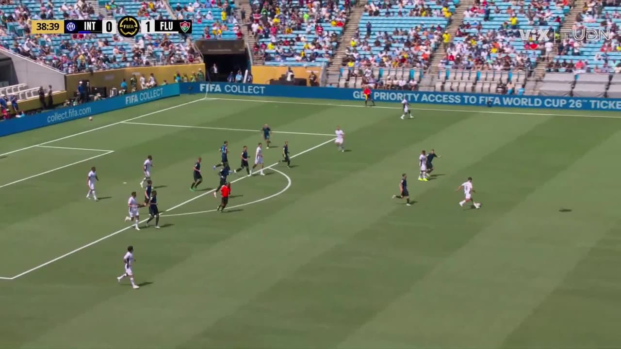 ¡Gol del Fluminense anulado! Era un golazo pero estaba en fuera de juego