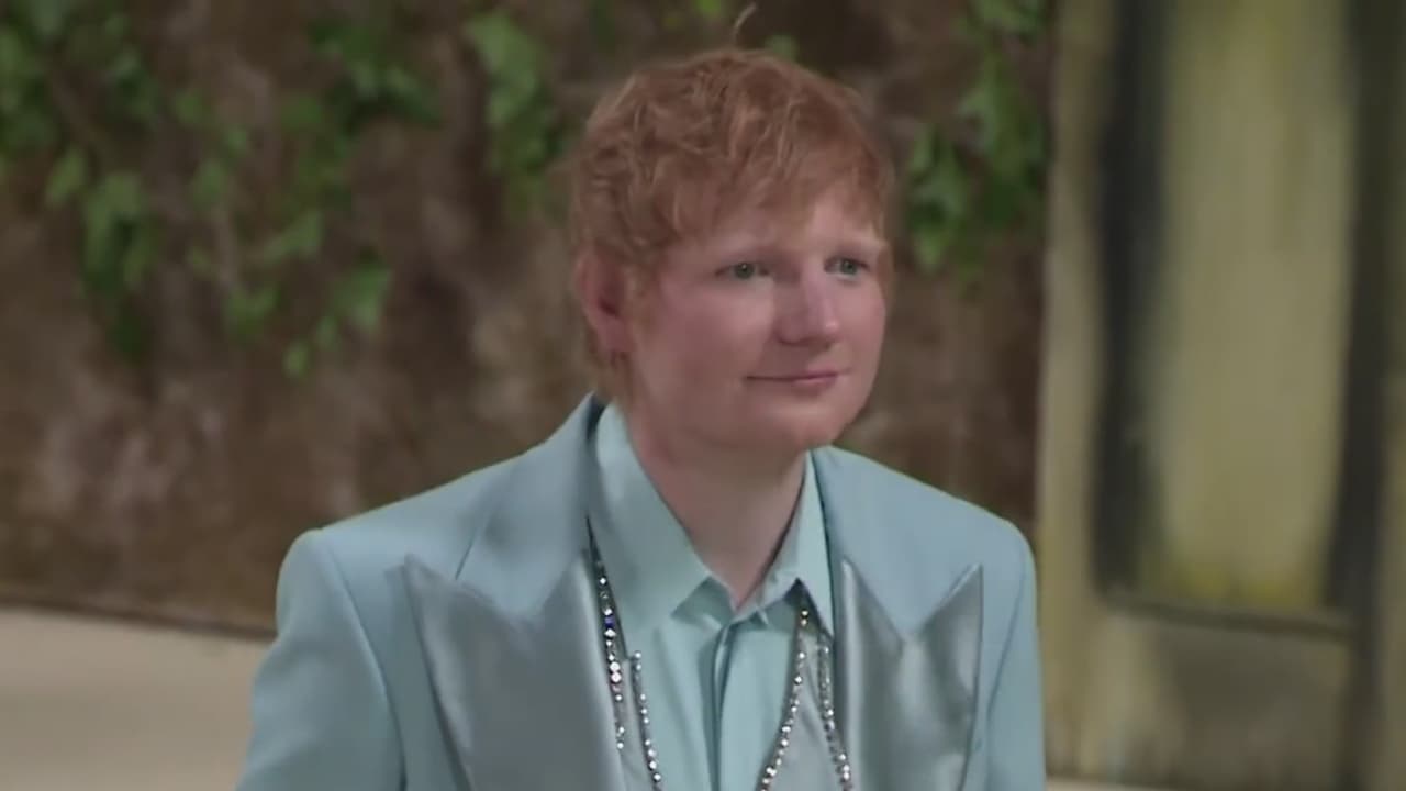 Invitados de Ed Sheeran abandonan la gira en apoyo a Macklemore por comentarios pro Palestina