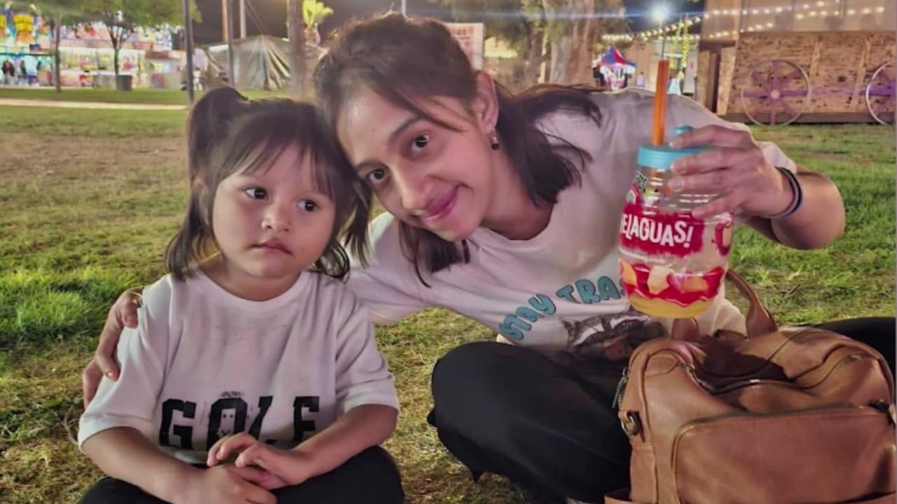 Policías en Tucson localizan con vida a madre e hija con autismo en el condado Pima