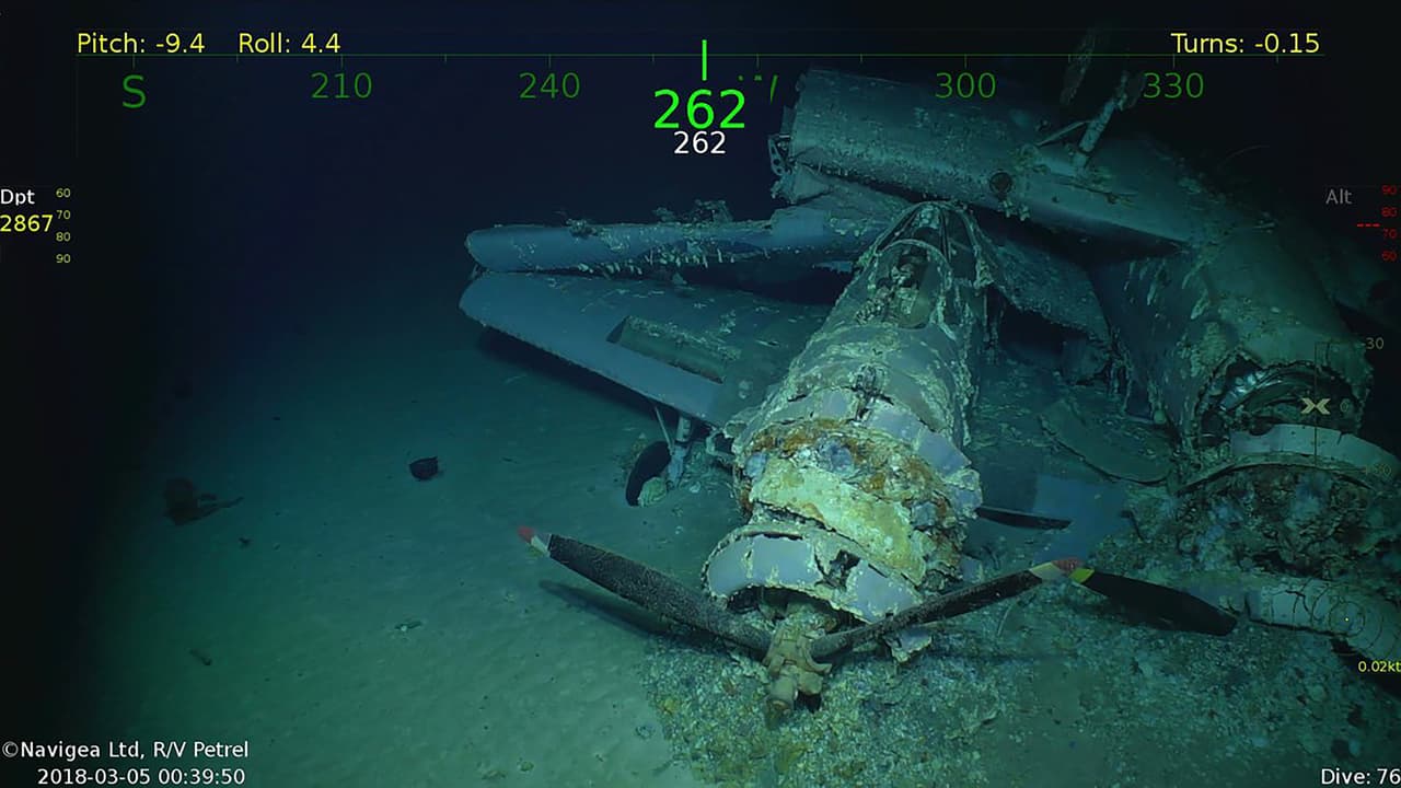 "Como hijo de un superviviente del USS Lexington, ofrezco mis felicitaciones a Paul G. Allen y al equipo de expedición de RV Petrel por localizar a la 'Lady Lex', hundida hace casi 76 años en la Batalla del Mar de Coral”’, escribió el almirante estadounidense de origen japonés Harry Harris, jefe del Comando del Pacífico en
<a href="https://www.facebook.com/pacific.command/posts/10157535345662588">un comunicado publicado por la organización en Facebook.</a>