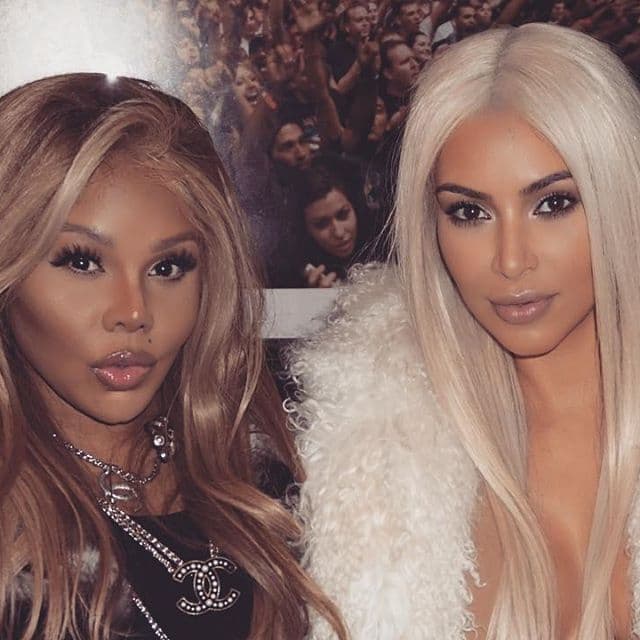 Así lució para el lanzamiento de la nueva colección de su esposo, YEEZY SEASON 3.