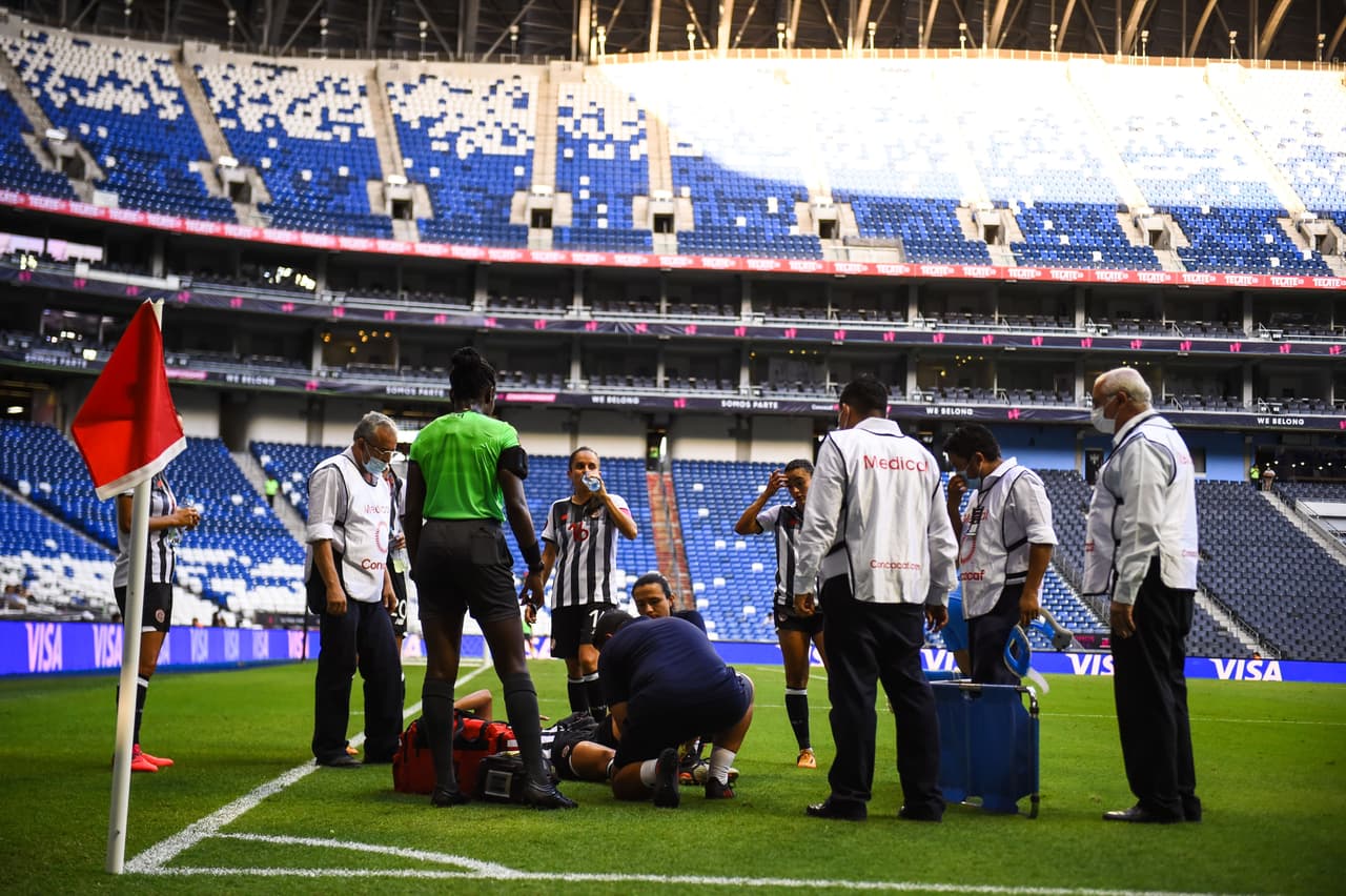 Canadá no permitió que Costa Rica diera la sorpresa y las venció 2-0 en el Estadio BBVA de Monterrey para así sellar su pase a Semifinales del Clasificatorio Femenil Concacaf W con paso perfecto.