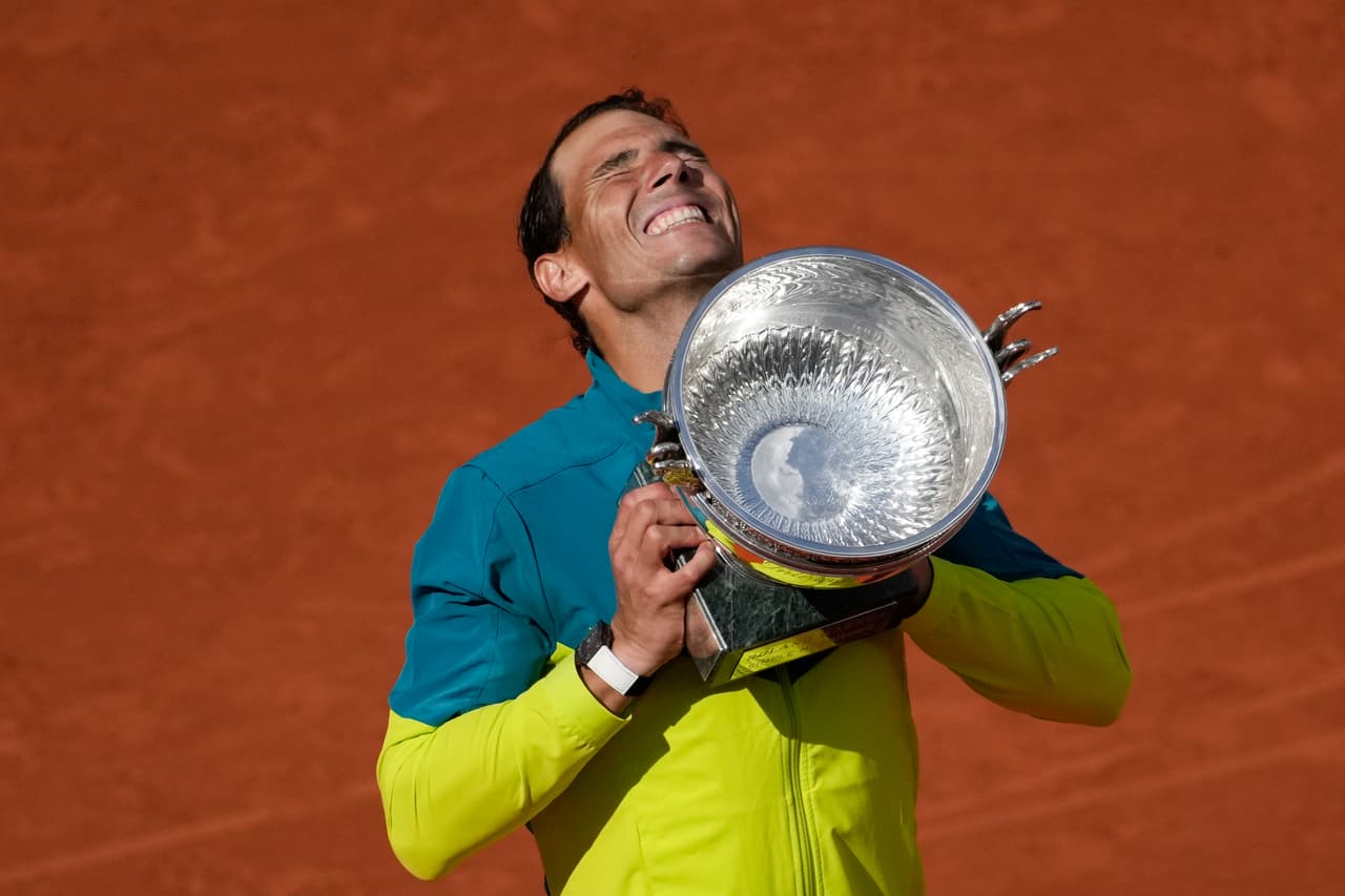 Rafael Nadal gana otra vez el Abierto de Francia, pero sigue sin derrotar una rara enfermedad en su pie