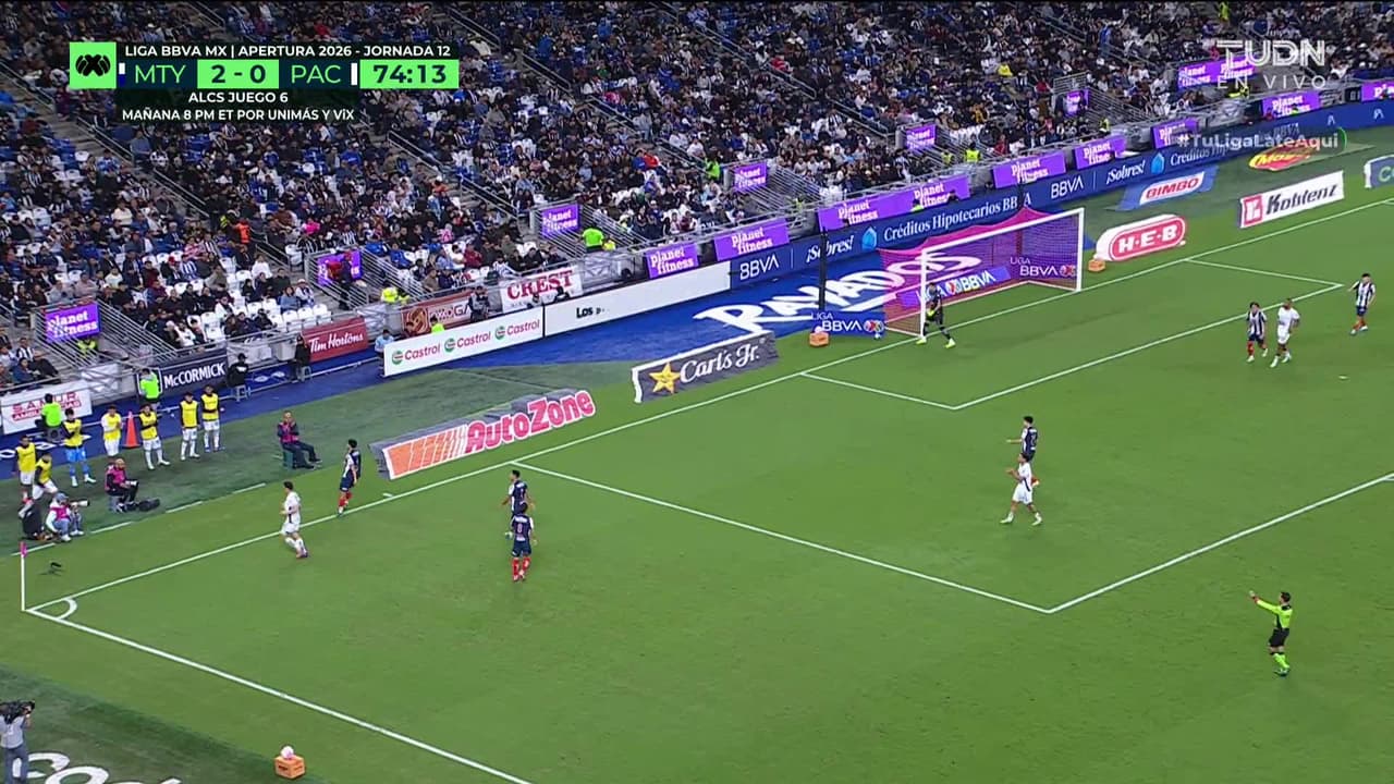 ¡GOL!  anota para Pachuca. Salomón Rondón