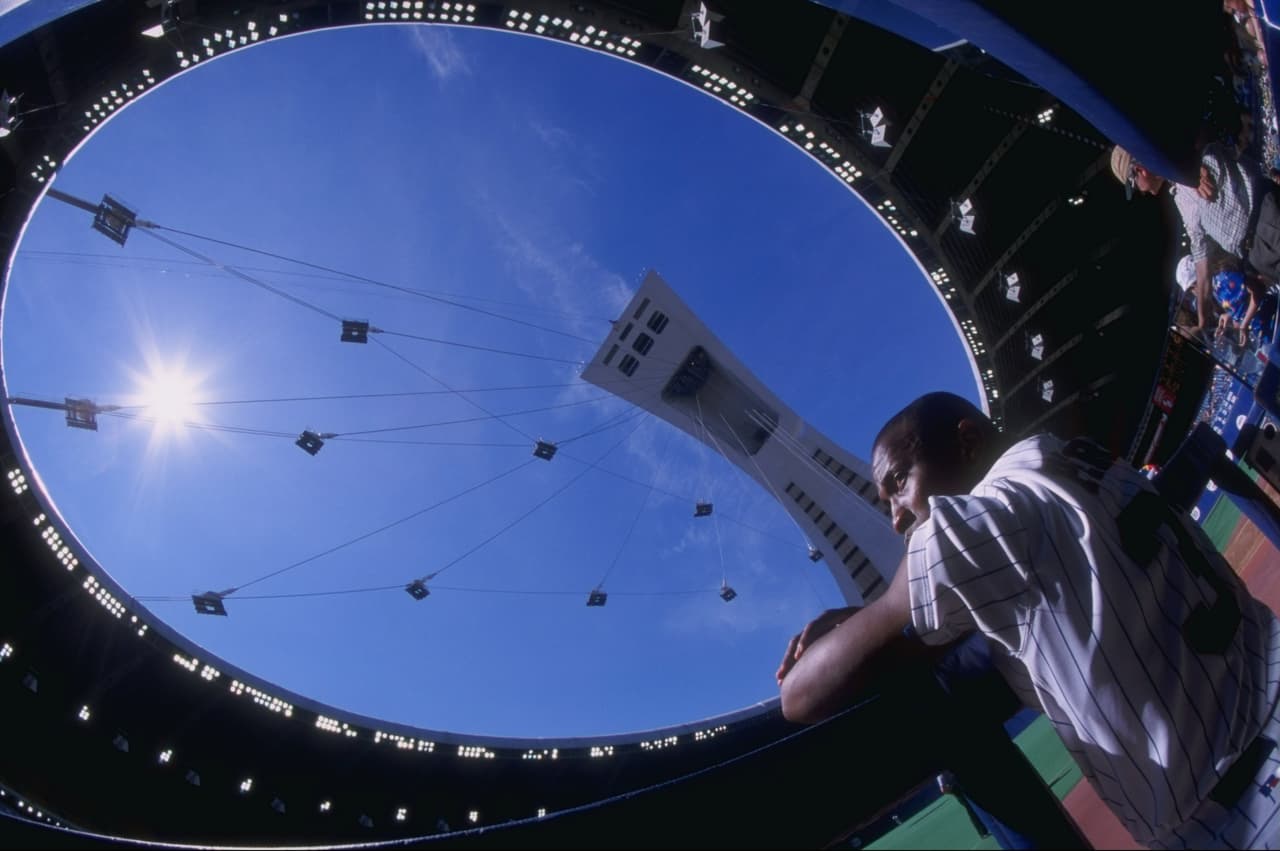 Con capacidad para 56,000 personas, el Estadio Olímpico fue diseñado por el arquitecto francés Roger Taillibert