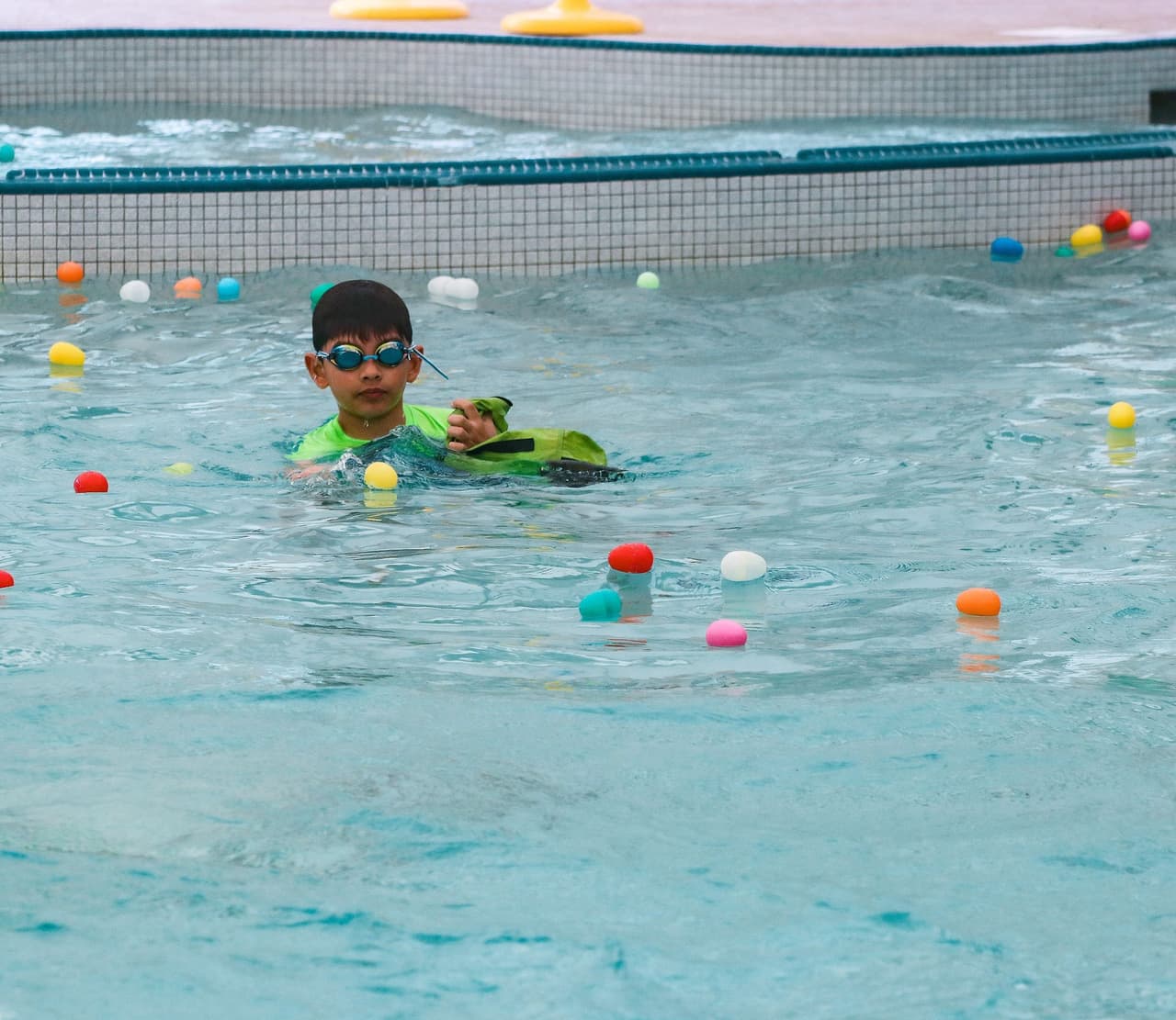 <a href="https://secure.rec1.com/GA/gwinnett-county-parks-recreation/catalog/index?filter=c2VhcmNoPVVuZGVyd2F0ZXIlMjBFZ2clMjBIdW50JnJlbnRhbCU1QmZyb20lNUQ9JnJlbnRhbCU1QnRvJTVEPSYzMTJmOWNhMGMyZjdlMWQ4ZWZiZWI5MTIyODg3MzhiZT01OWIwNTdkYzU5OWQxOWU0MjIzODdlZmI2OGFhZGI0NQ==&fbclid=IwAR3isCuLTnWB8rCNnee6JQ63fe-rteat5N4P0DHj1gbzXcY8WosBmJPhRTM"><b>Underwater Egg Hunt (7 y 8 de abril)</b></a>. Los niños podrán buscar huevos bajo el agua, junto con premios, juegos, ver al Conejo de Pascua y más. La búsqueda de huevos es el 8 de abril, de 9 a.m. al mediodía. La búsqueda sensorial de huevos para niños con habilidades especiales es de 9 a 11 a.m. y el 7 de abril, de 6:30pm a 8:30pm. El evento se realizará en el Centro Acuático Bethesda Park y el Centro Acuático Bogan Park.