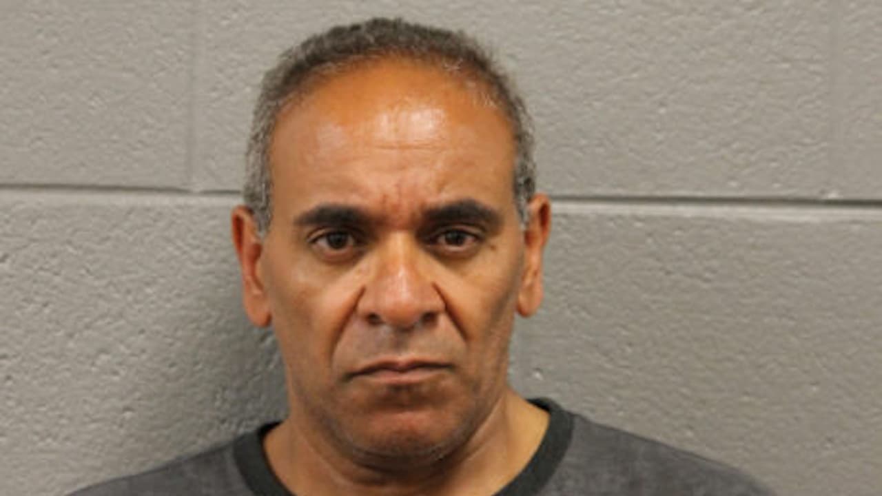 Presentan cargos por asalto sexual criminal a un hombre de Chicago 