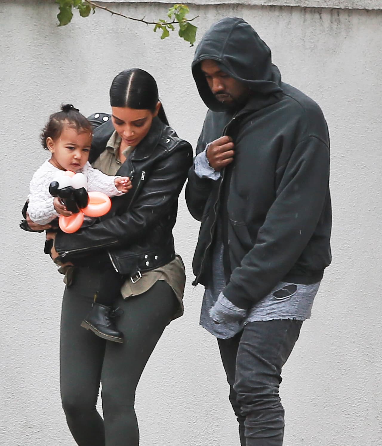 La familia West Kardashian está creciendo.