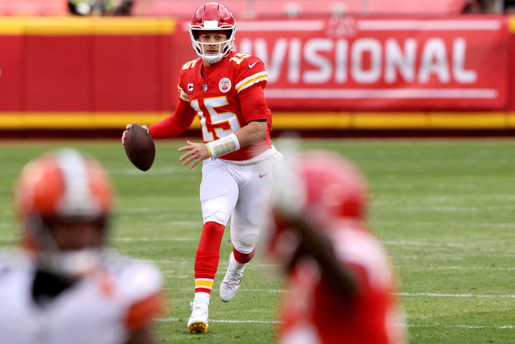 Los Kansas City Chiefs demuestran porque fueron el mejor equipo de la temporada y consiguen una sufrida victoria de 17-22 sobre los Cleveland Browns.