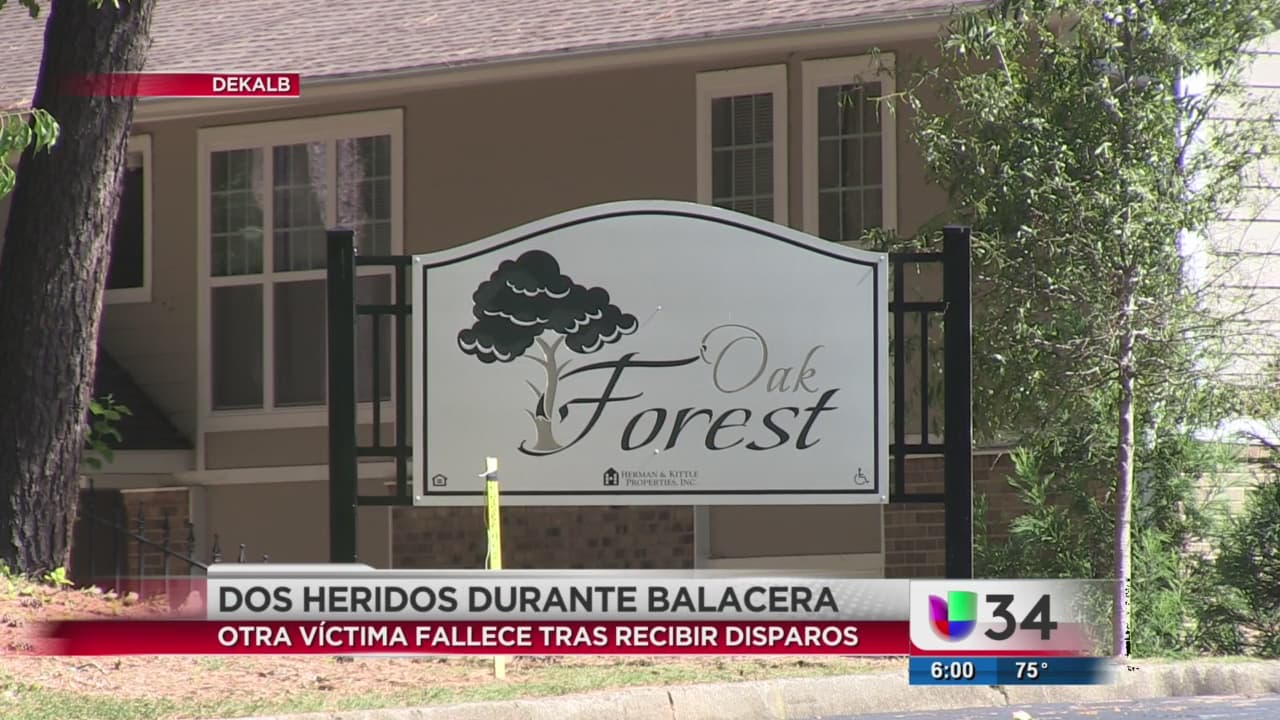 Un muerto y dos heridos tras balacera en apartamentos de DeKalb