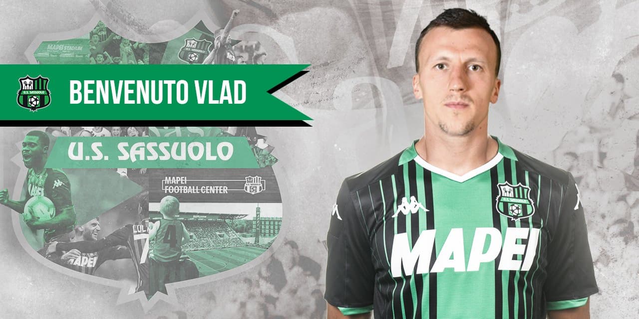El Napoli transfiere a Vlad Chiriches al Sassuolo.