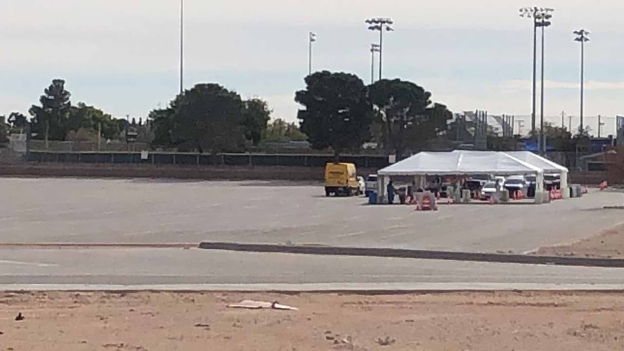 "La gente está teniendo un síndrome de fatiga del covid-19, pero no debemos bajar la guardia, la enfermedad está aquí, no se ha ido y debemos seguir tomando precauciones”, concluyó el doctor.
<br>