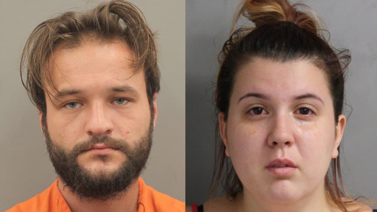 Imponen cargos más severos contra padres acusados de la muerte de su bebe de 10 semanas de nacida