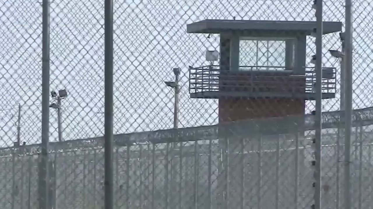 Exintegrante de reality fue arrestado por investigación de presunto abuso sexual infantil