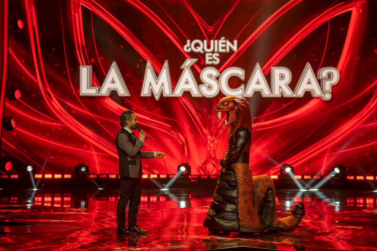 Antes de que comenzara el segundo combate, Doctor Veneno volvió a interrumpir la competencia, pero fue castigado por no cumplir las reglas y por eso tuvo que despojarse de su máscara. Galilea fue quien adivinó que el actor Salvador Zerboni era su verdadera identidad.