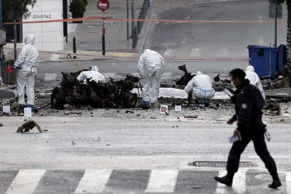 Ello permitirá la emisión de bonos del Estado por valor de 2,500 millones de euros (unos US$3,465).