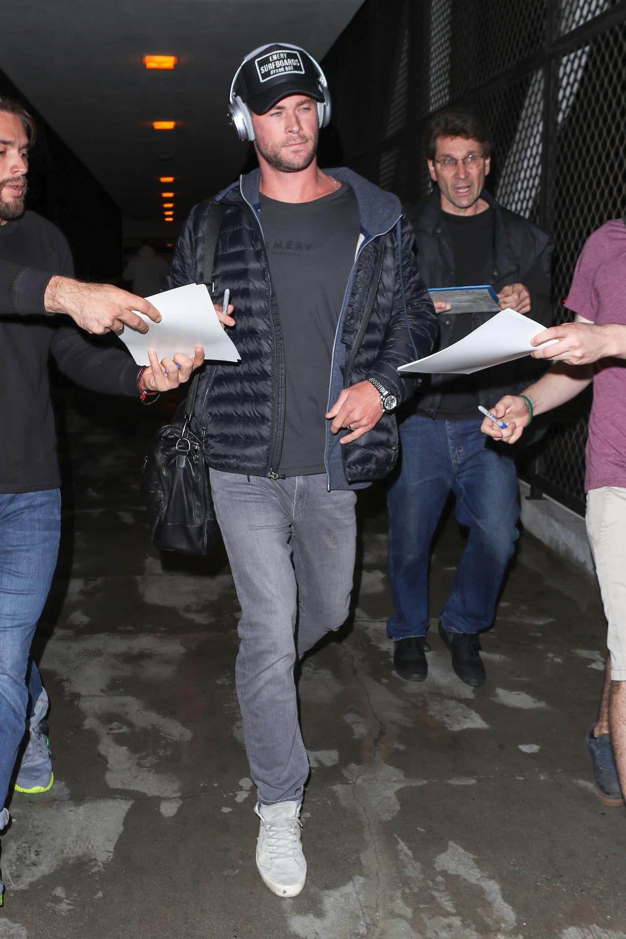 De hecho, muchos fans comentaron que el australiano hubiera sido una buena opción para el 'live action' de la cinta animada que se rodó en 2017, con Emma Watson como protagonista, lamentablemente Dan Stevens se quedó con el papel.