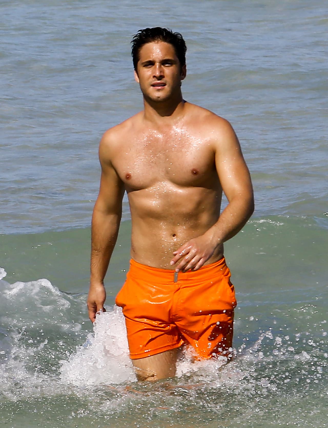 Pero Diego no es el único famoso que anda de vacaciones.