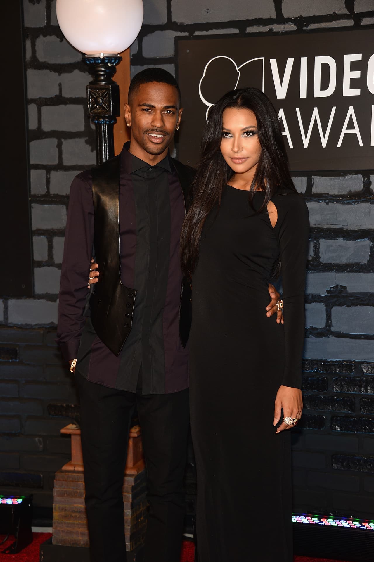 Era la misma fecha en que se suponía se iba a casar con Big Sean.
<br>