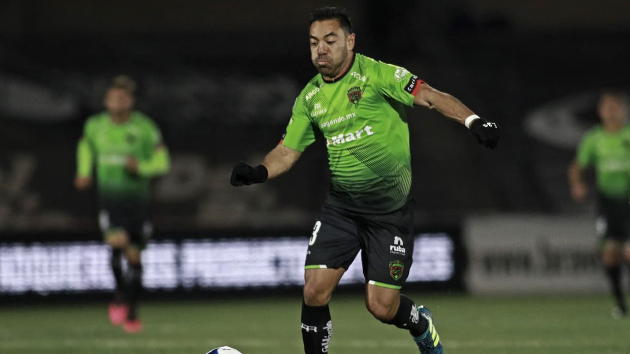 Marco Fabián se salva de una sanción deportiva tras irse de fiesta