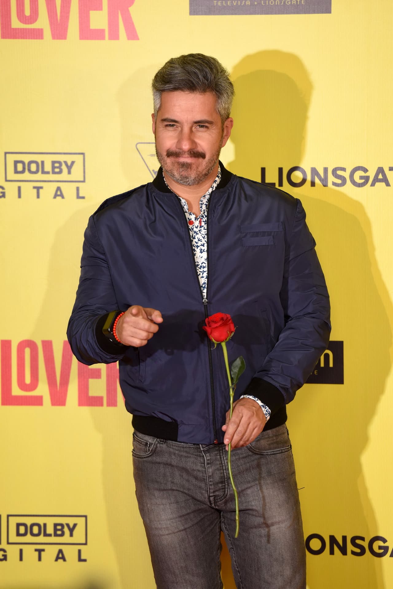 Además de ser un extraordinario actor, es conferencista y facilitador.
<br>