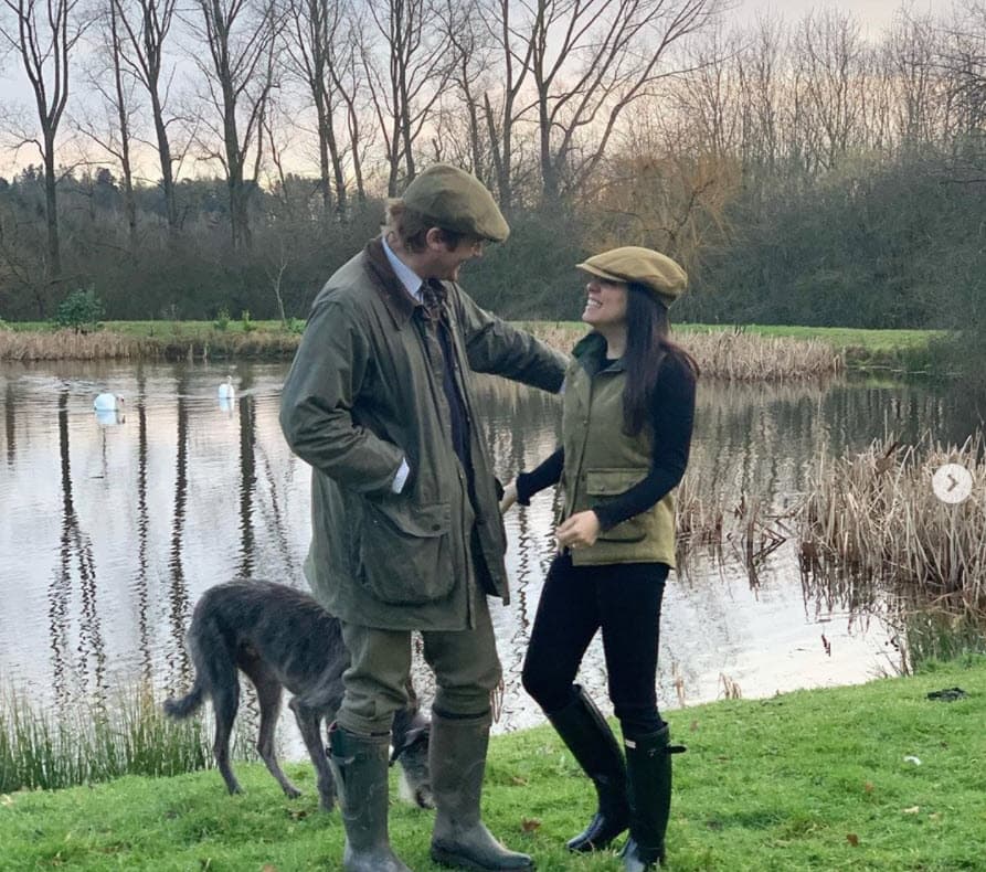 Esa amiga sabía que al barón le gustaban las mujeres latinas. De inmediato arregló una cita entre él y Hanna Jaff. 
<br>