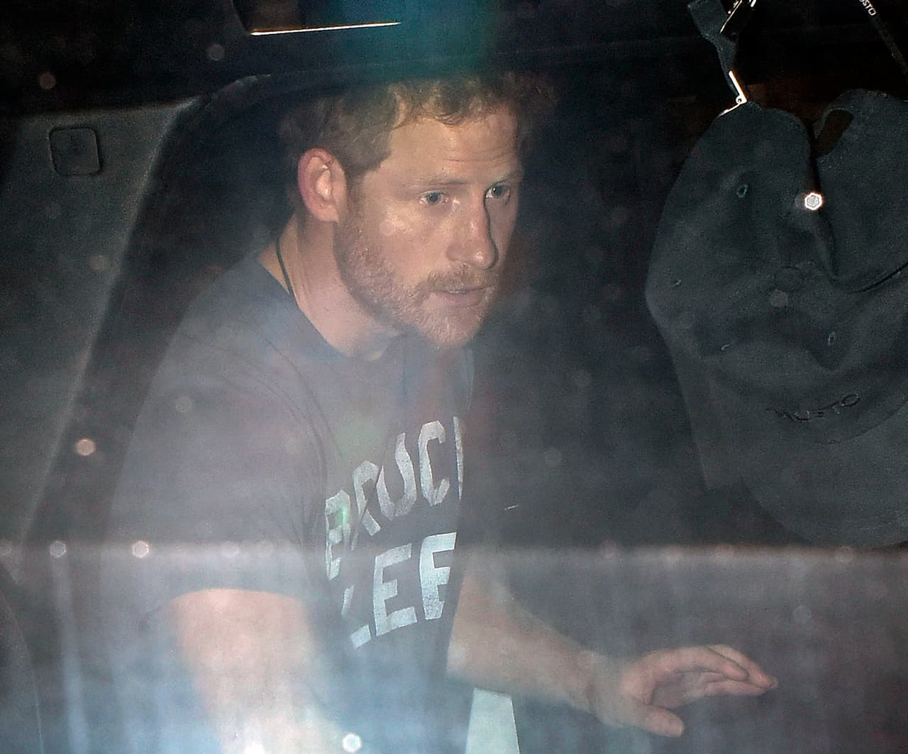 No regaló ni una sonrisa a los paparazzi.