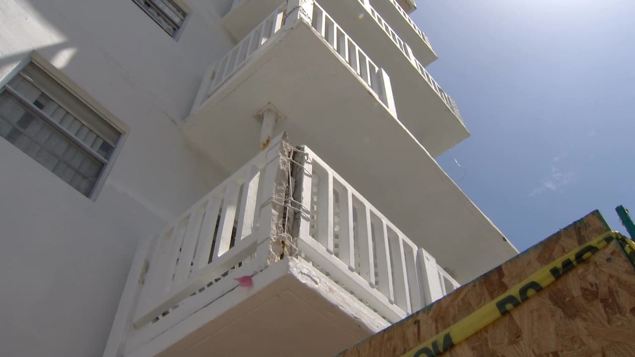 Edificio de alquiler en Miami Beach debe ser desalojado y el dueño es el alcalde de Surfside