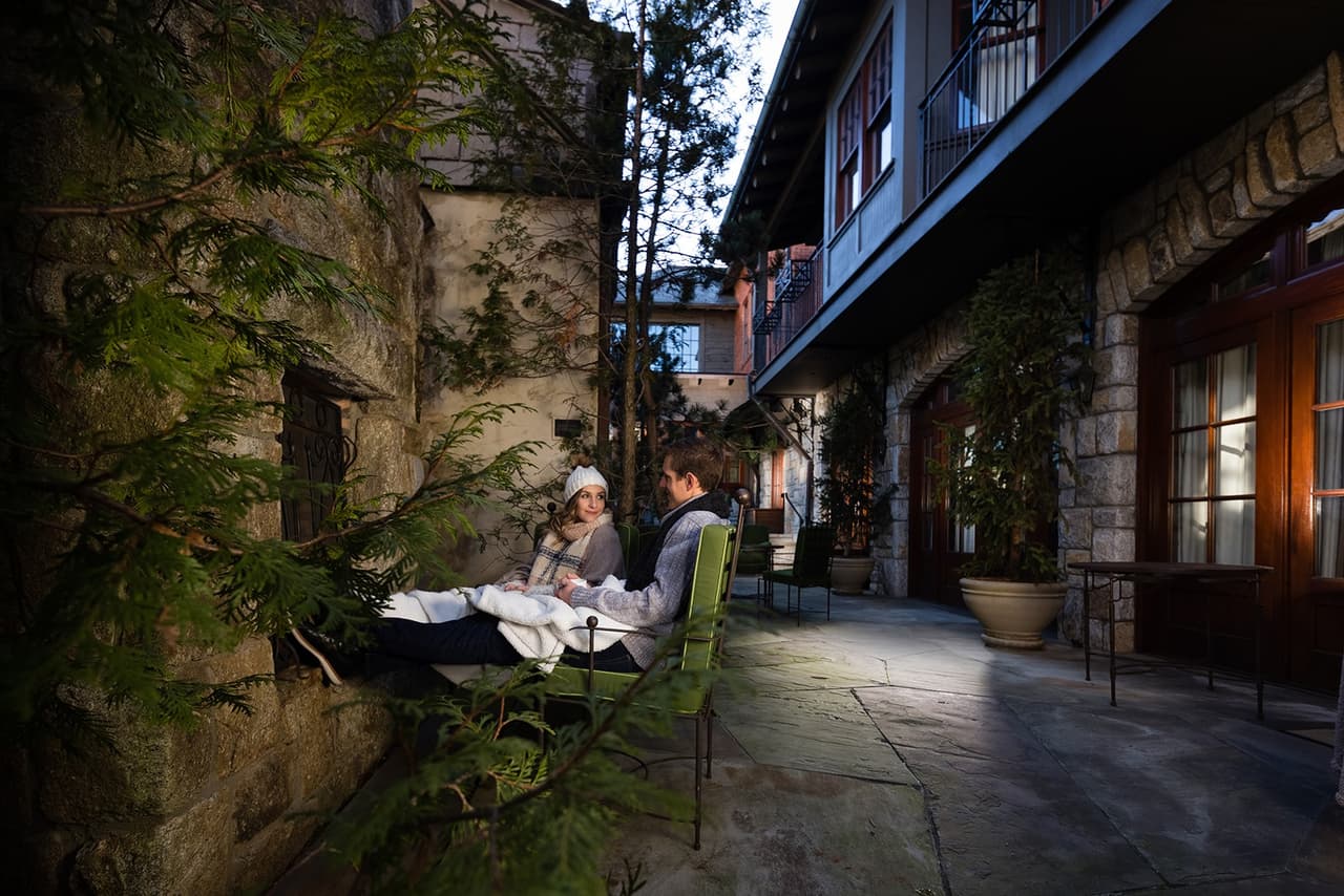 <b>HIGHLANDS</b>: Lleno de arte y cultura, tiendas y restaurantes exclusivos, magníficas vistas de las cascadas y más de 200 senderos para caminatas en el área, esta ciudad de 1,000 residentes celebra de todo a lo largo del año.