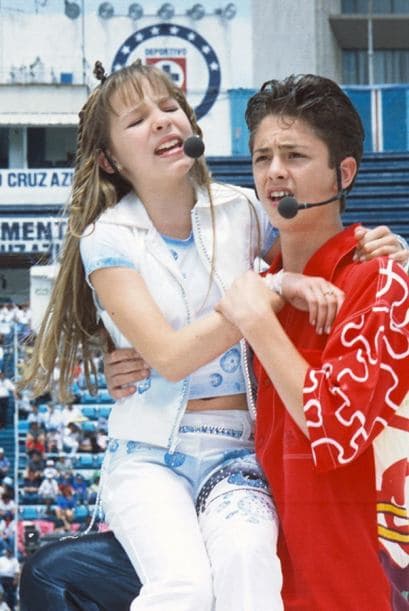 Eran unos niños cuando mantuvieron esa relación. La cantante explicó en una entrevista que Uckermann fue su primer amor.