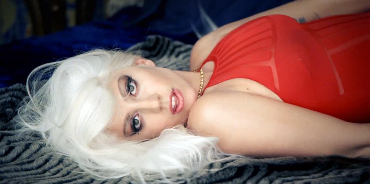 Otra de las polémicas que hizo sobre su sexualidad, fue cuando dijo que era hermafrodita.