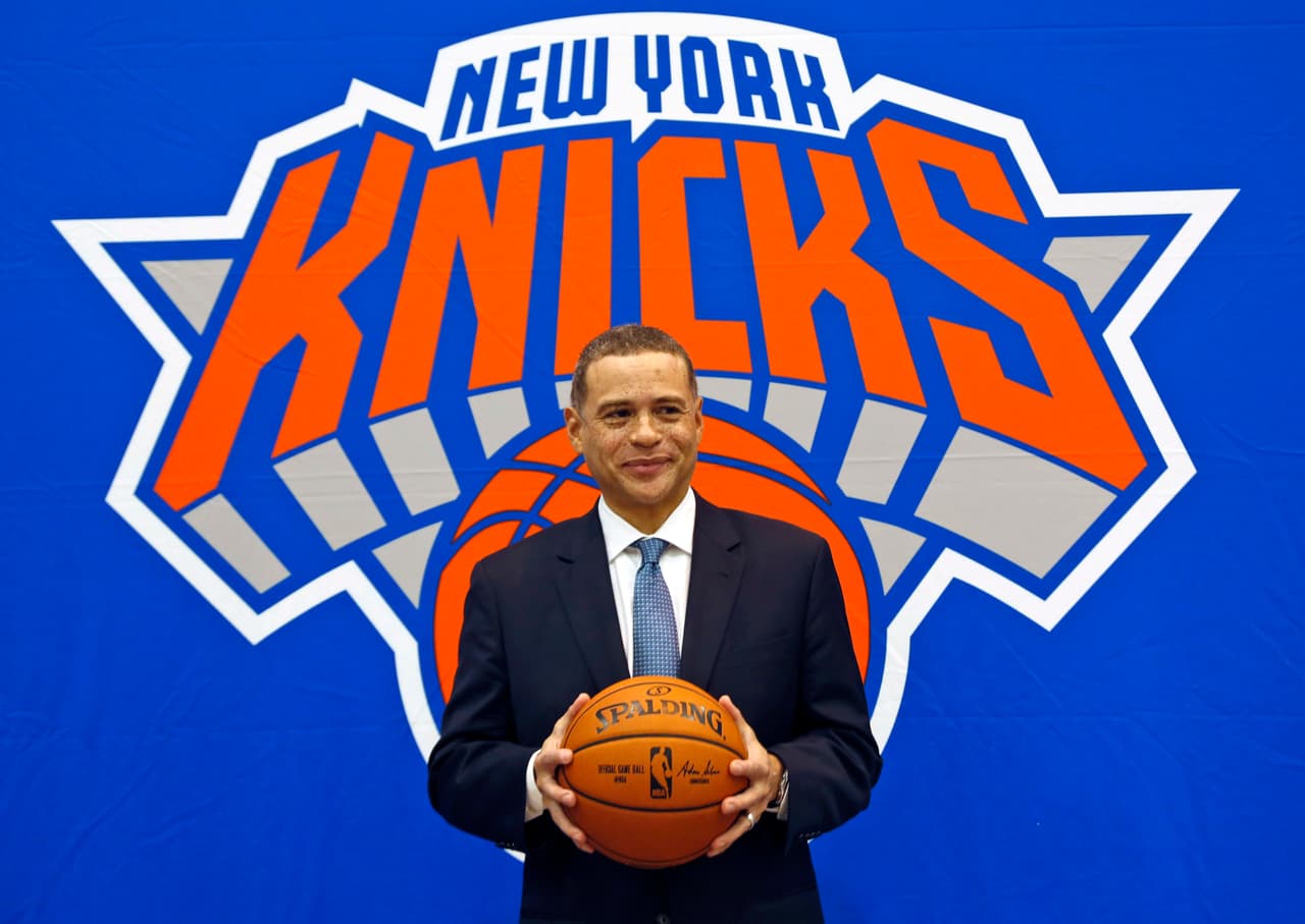 Scott Perry se queda otro año como gerente de los Knicks