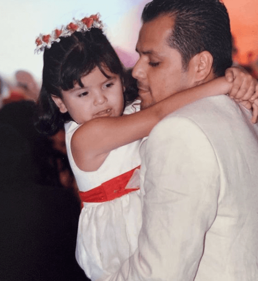 Al momento de su enlace religioso, 
<b>la pareja solo tenía a su </b>hija Silvia. Años después llegaría el pequeño Hugo a agrandar la familia.