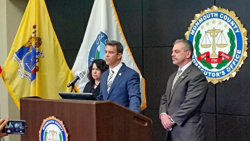 Arrestan a hombre que le instaló el wifi al vecino y luego lo utilizó para bajar pornografía infantil