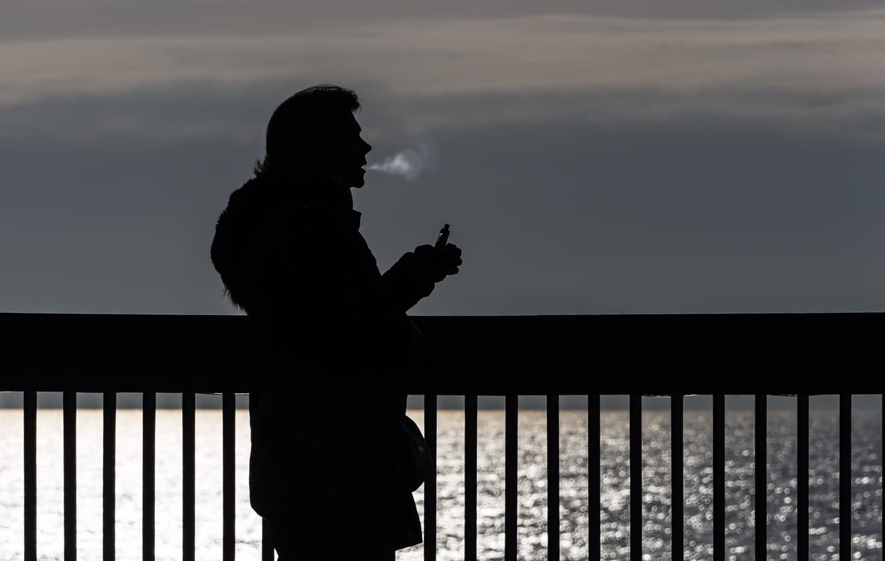 Al menos seis adolescentes fueron hospitalizados por problemas respiratorios causados por cigarrillos electrónico