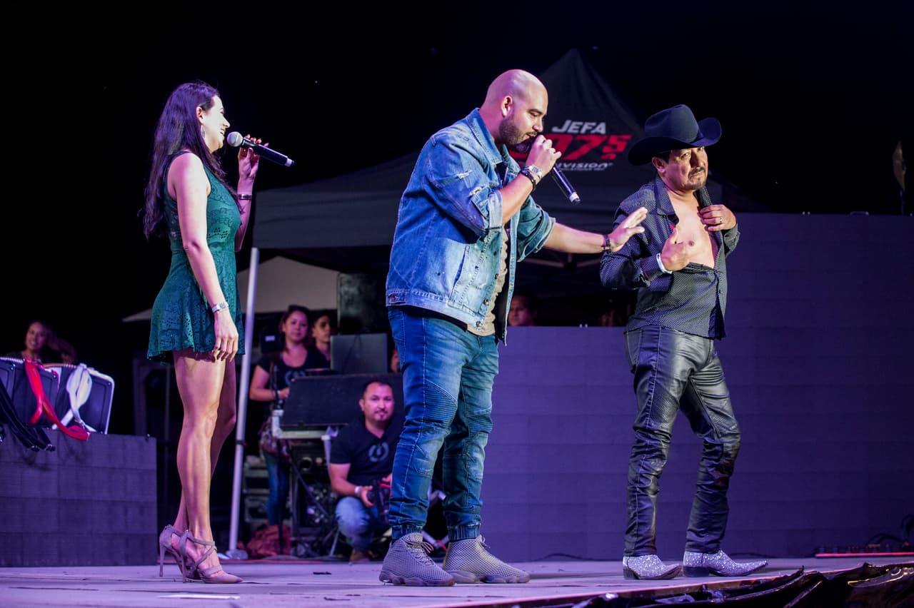 7 escenarios y mas de 50 artistas en 3 dias fueron los ingredientes para PuebloFest el 17 al 19 de marzo donde llegaron personas para disfrutar de todo el estado de California.