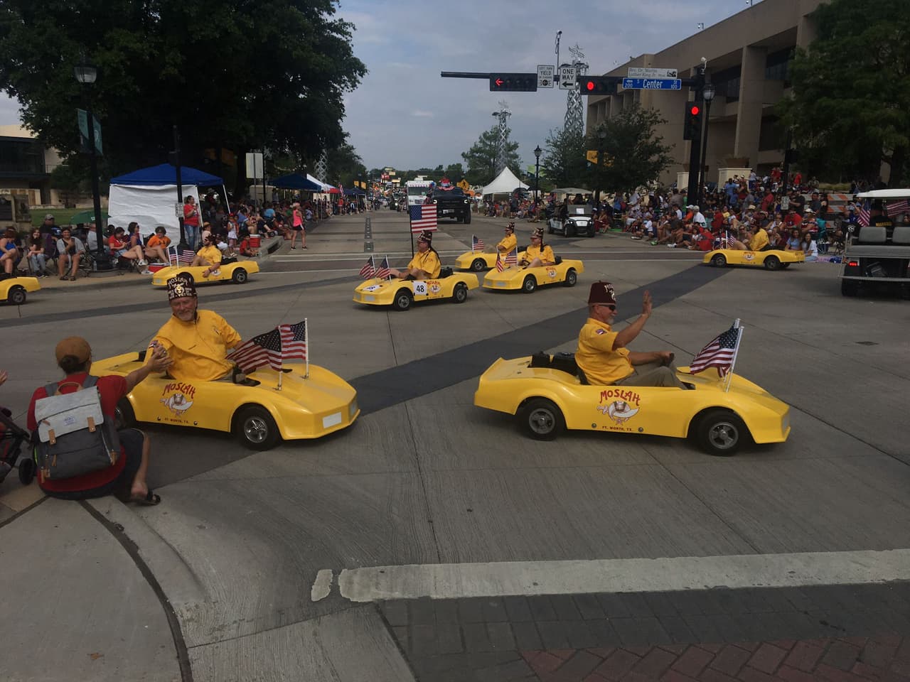 También hubo el desfile de autos pequeños.
<br>