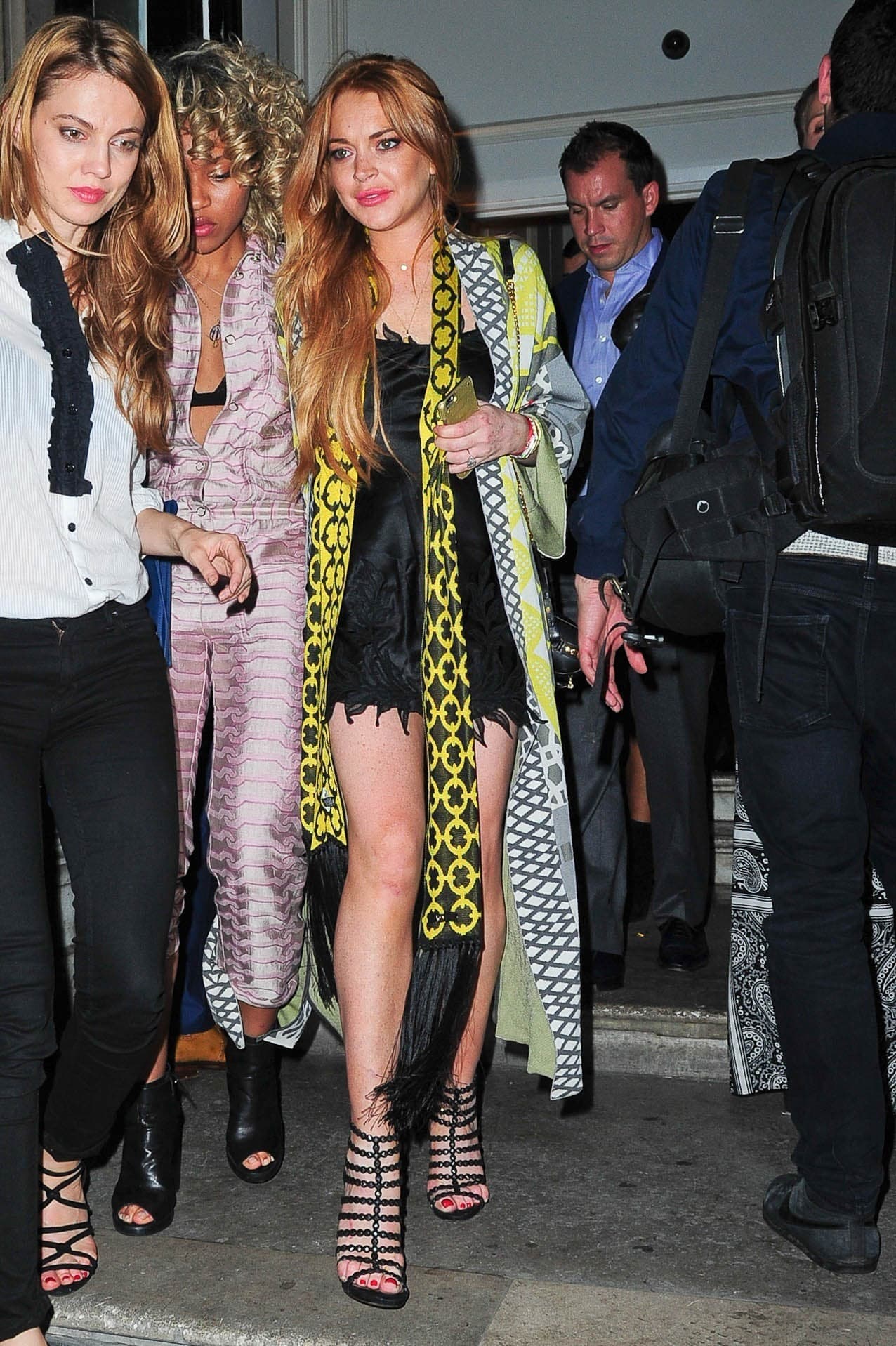 Lo cierto es que con esos colores nadie pasa desapercibida