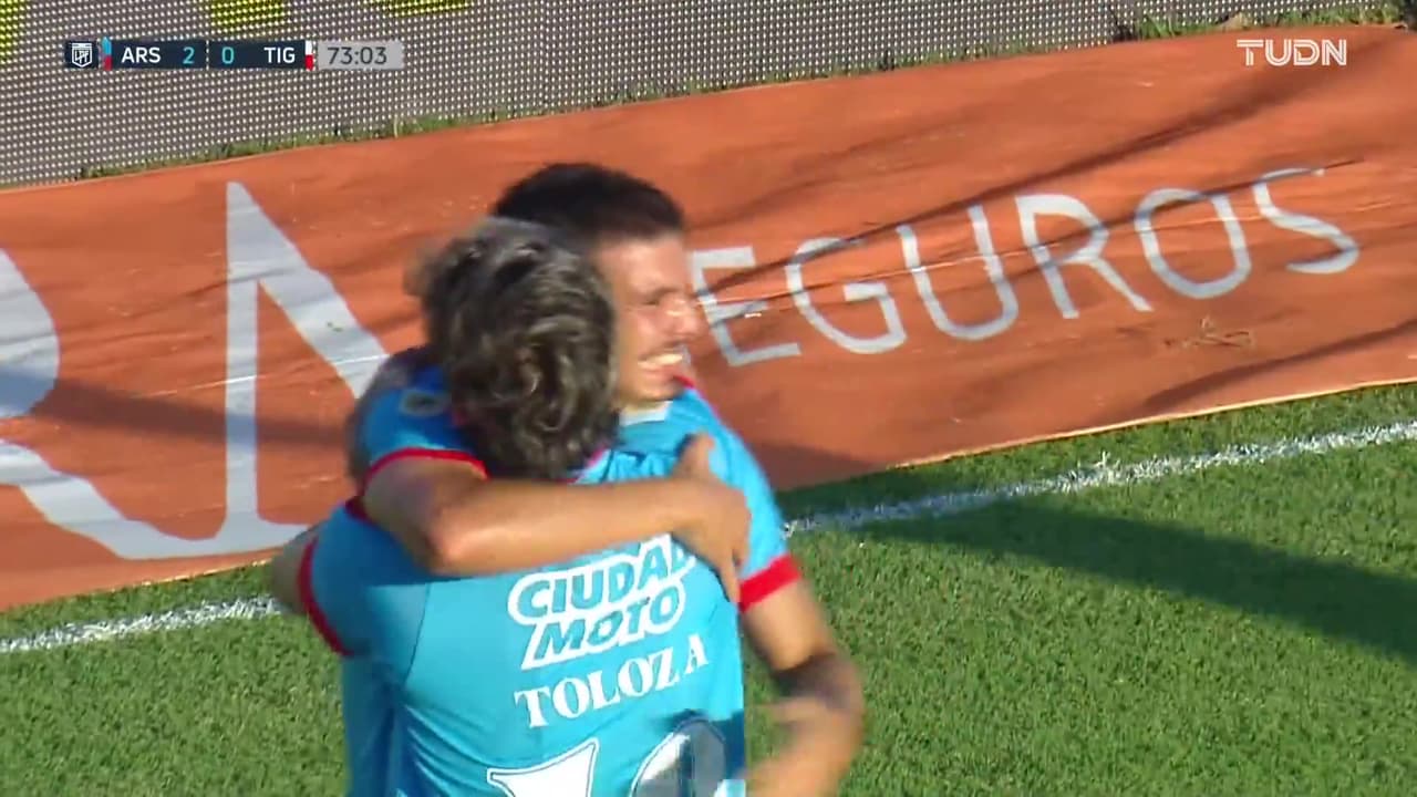 Banega pone el 2-0 para Arsenal de Sarandí sobre Tigre