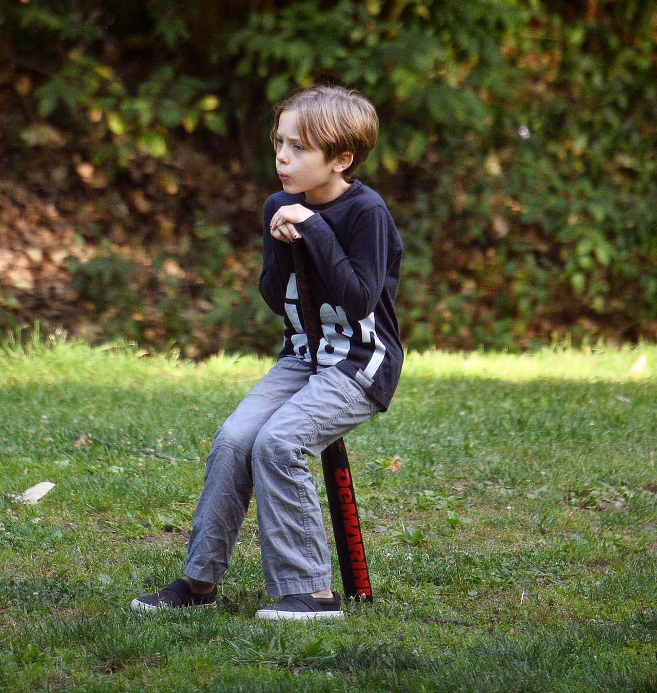 Los pequeños jugaron beisból.