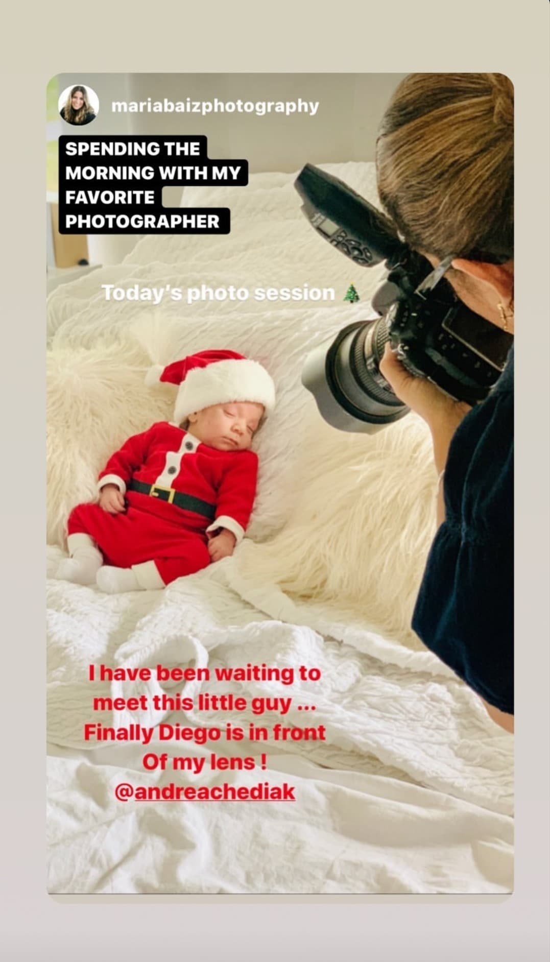 Emocionada por las fechas, Andrea no perdió la oportunidad de hacer la primera sesión de fotos de su hijo de dos meses.