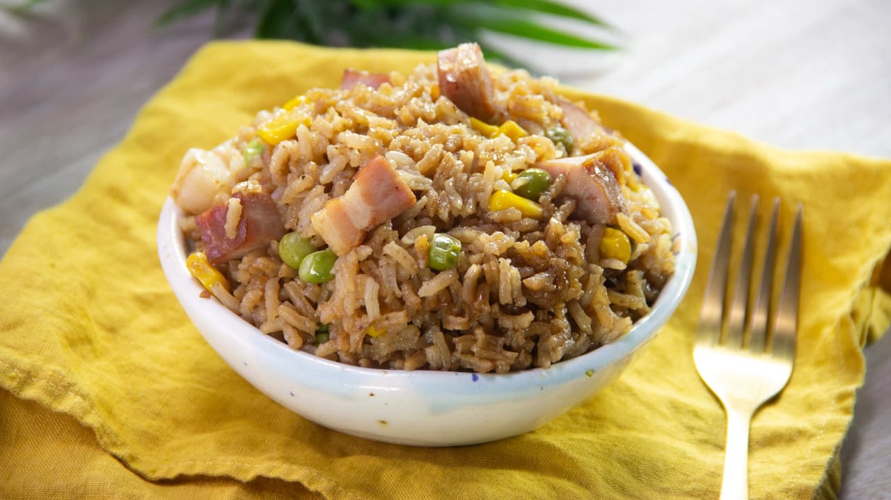 Arroz a la cerveza con tocino en sólo 30 minutos